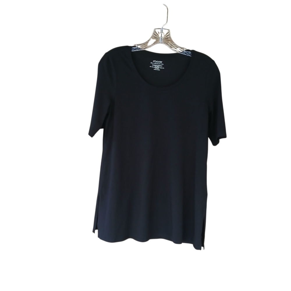 Chico's Black Scoop Neck Short Sleeved Tee Shirt Small